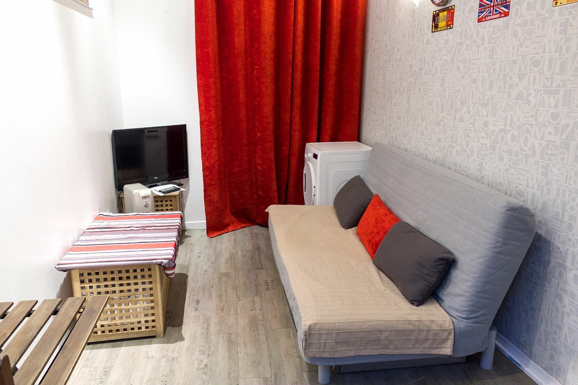 Studio Petit Pompidou Париж Экстерьер фото