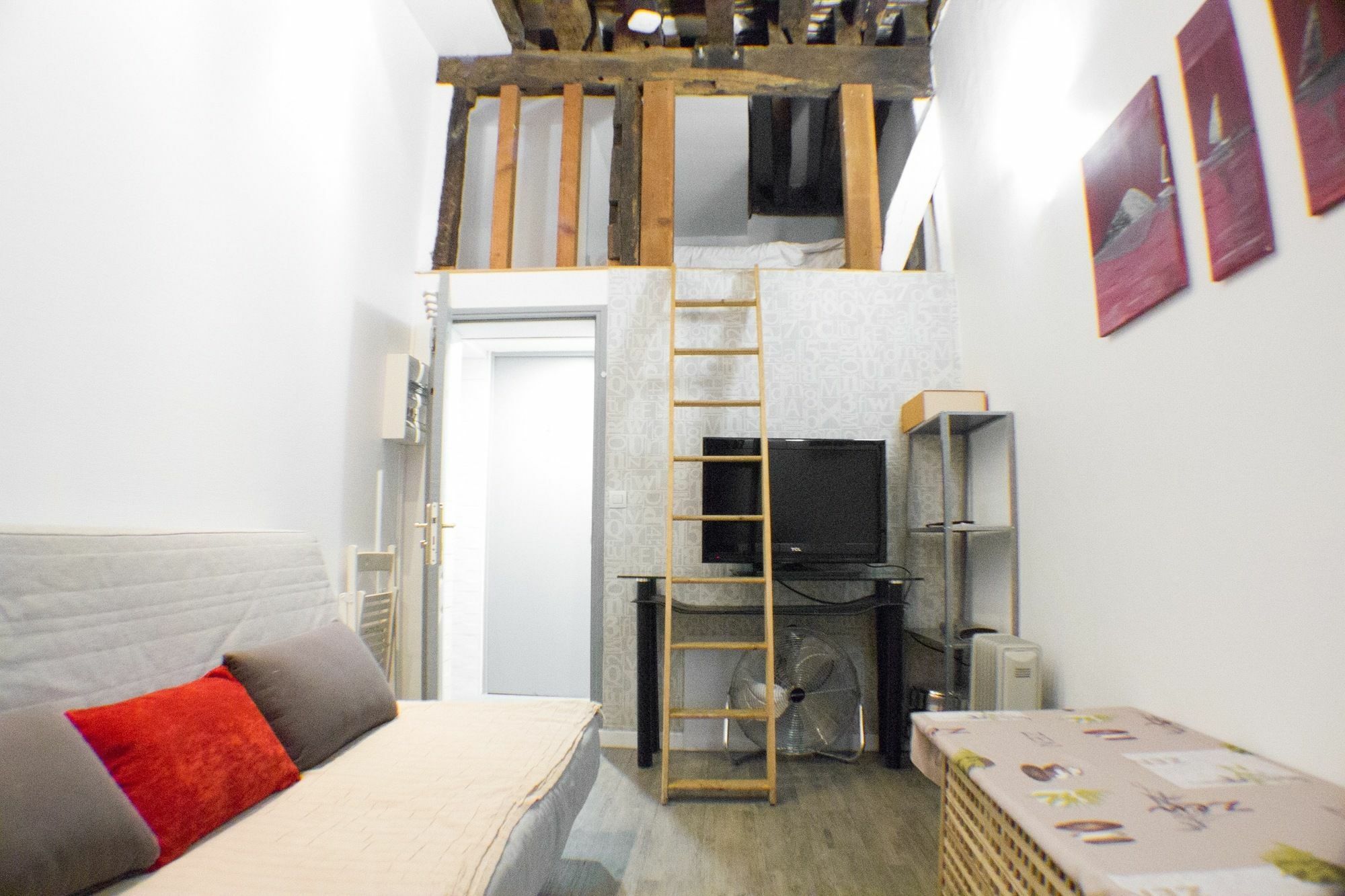 Studio Petit Pompidou Париж Экстерьер фото